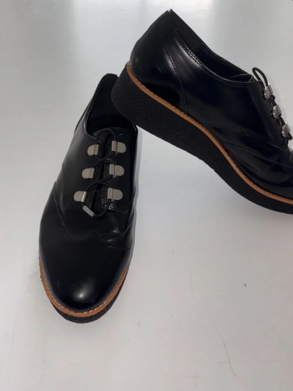 Women's Rebecca Minkoff Polly Platform Oxfords Black Leather Silver Clasps 9